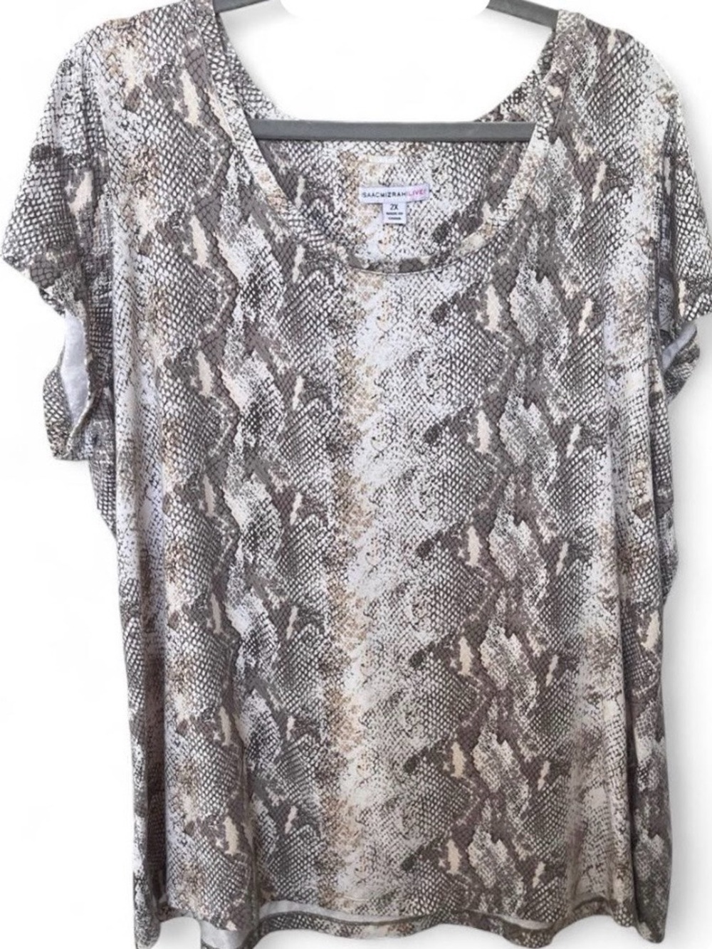 Isaac Mizrahi Neutral Snake Print Short Sleeve Scoop Neck Tee